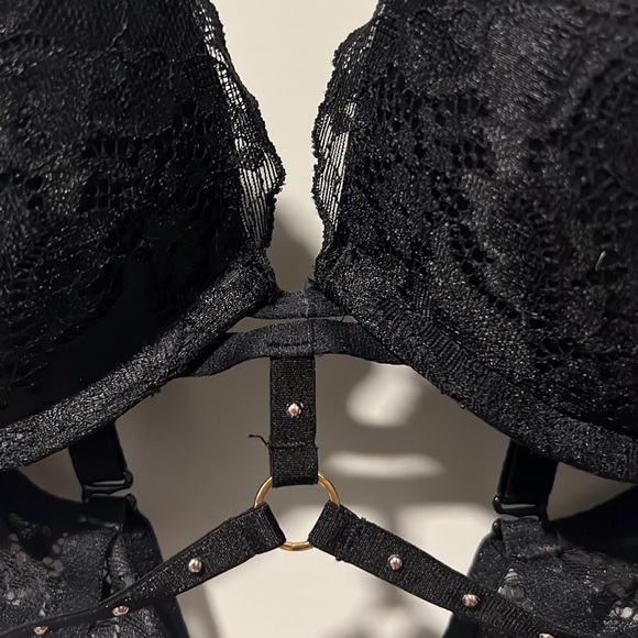 Sexy Push-up Bra 32C - Picture 2 of 5